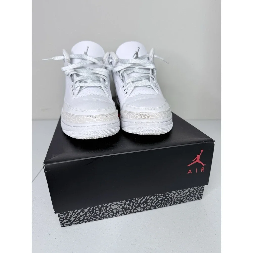 Air Jordan 3 Pure Money White Leather Size 10.5 CT8532-111 Mid Top Sneaker